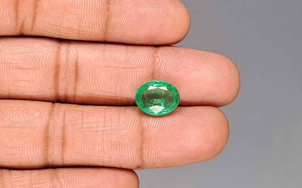 Emerald - 4.37 Carats