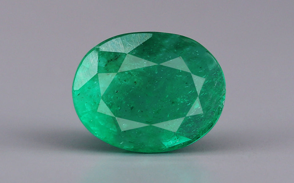 Emerald - 4.38 Carats