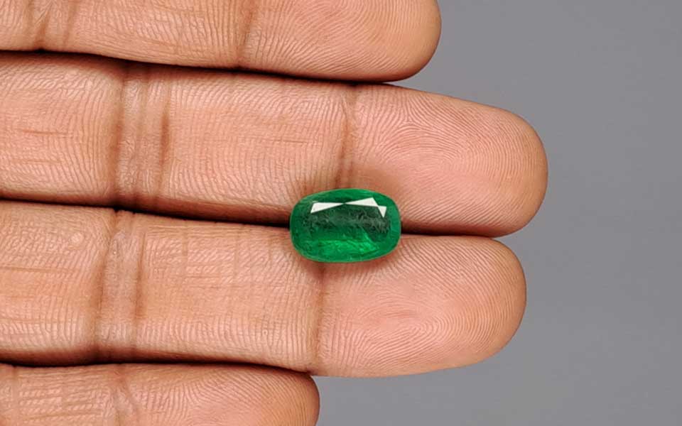 Emerald - 4.47 Carats