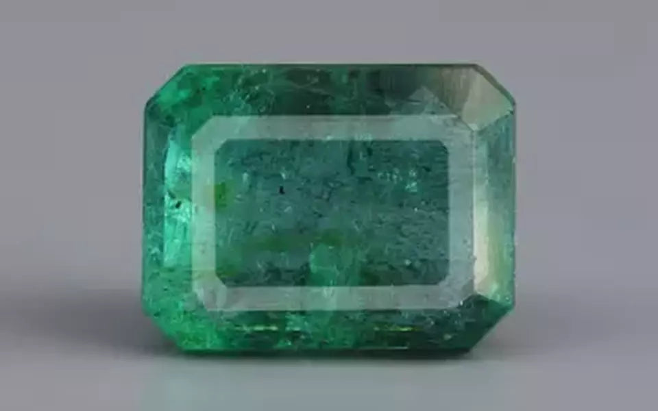 Emerald - 4.56 Carats