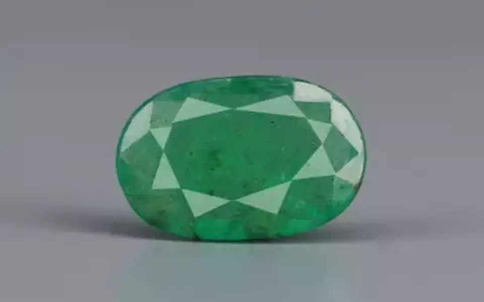 Emerald - 4.66 Carats