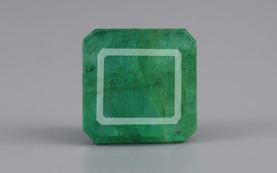 Emerald - 4.66 Carats