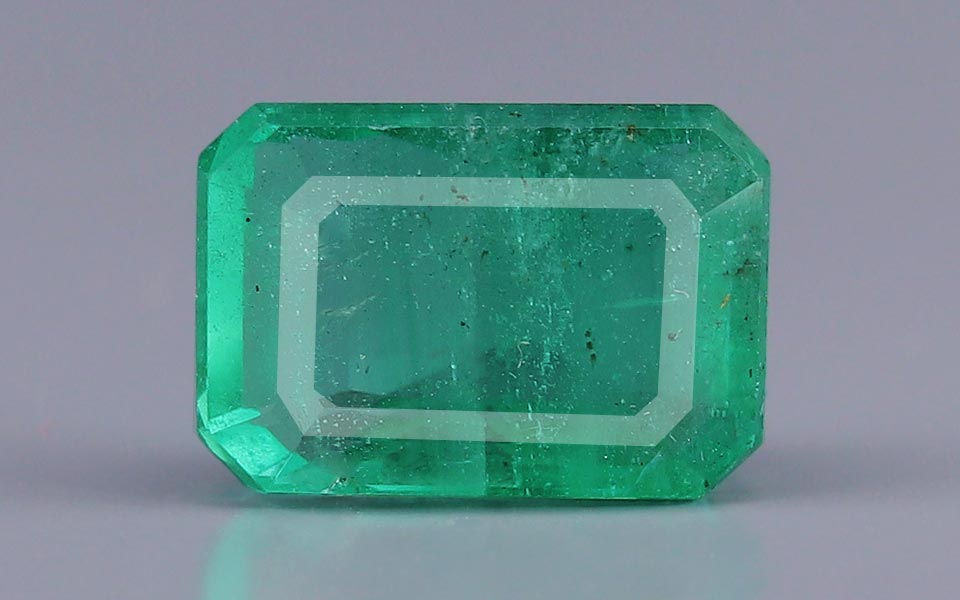Emerald - 4.69 Carats