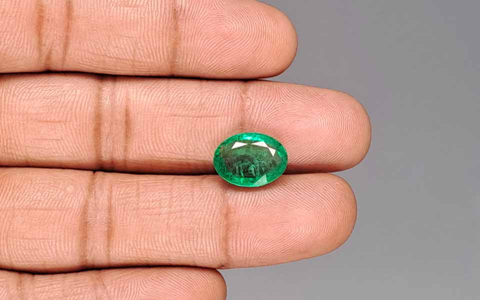 Emerald - 4.76 Carats