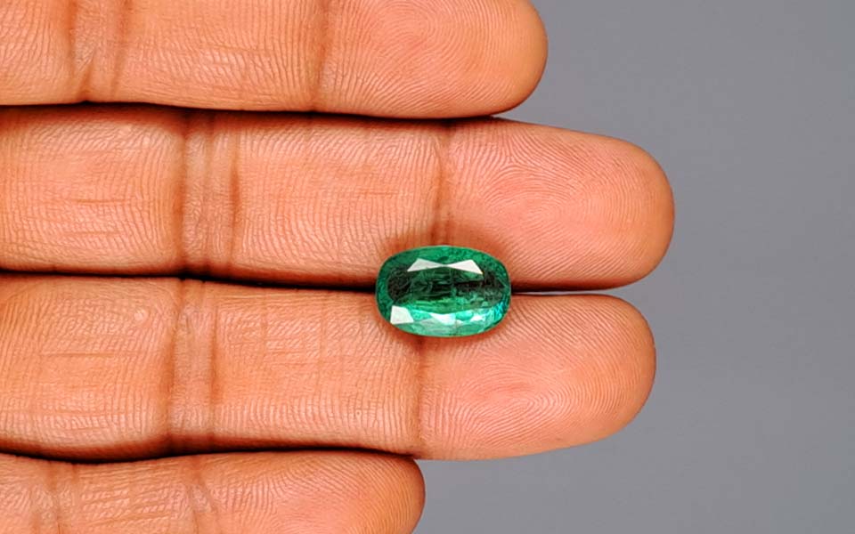 Zambian Emerald - 5.09 Carat Limited Quality EMD-10193