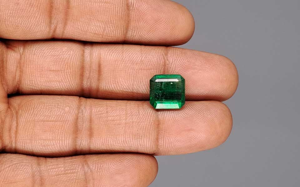 Zambian Emerald - 5.11 Carat Limited Quality EMD-10210