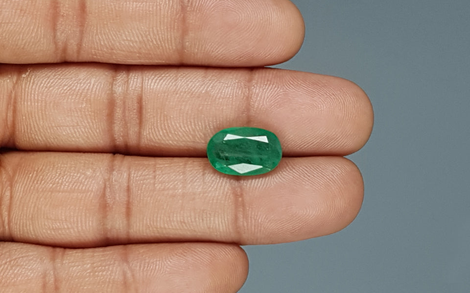 Zambian Emerald - 5.12 Carat Prime Quality  EMD-9842