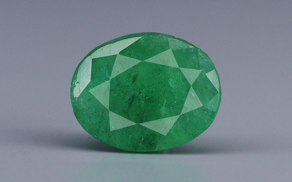 Zambian Emerald - 5.18 Carat Fine Quality EMD-10037