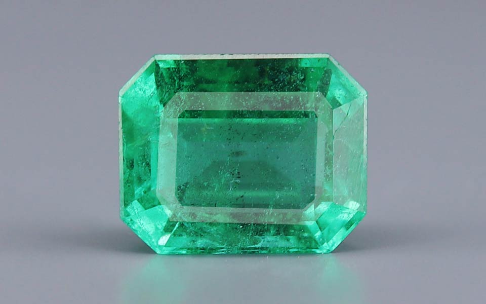 Emerald - 5.21 Carats