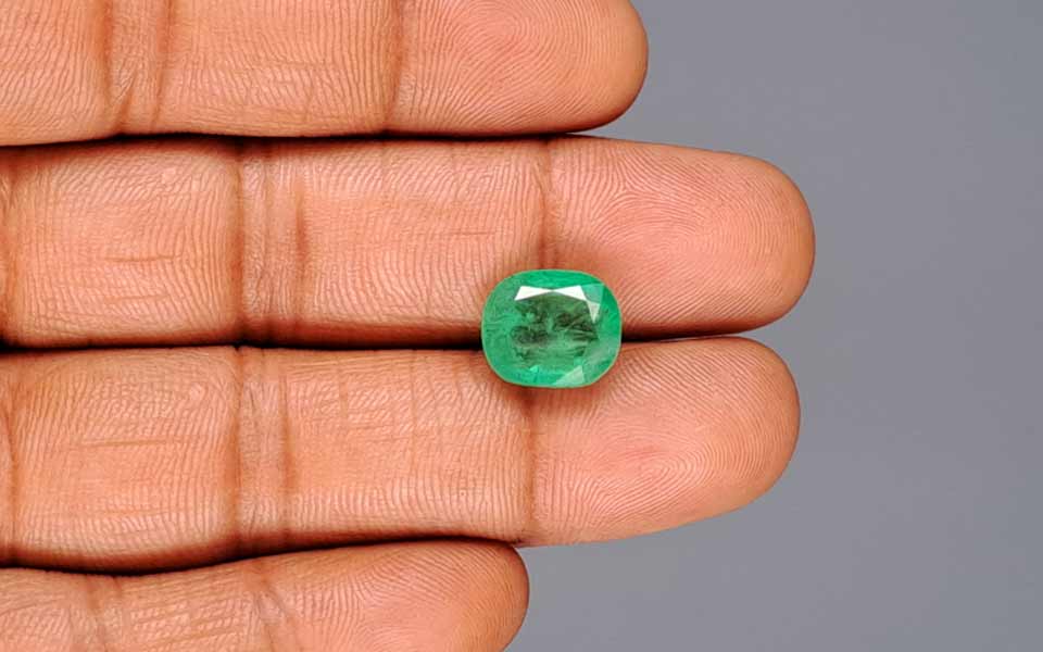 Emerald - 5.37 Carats