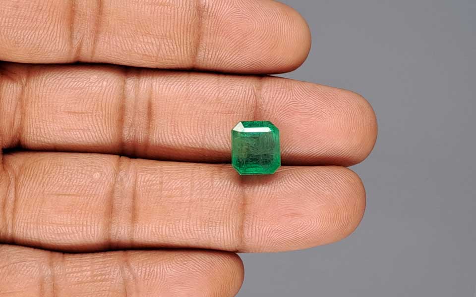 Emerald - 5.62 Carats
