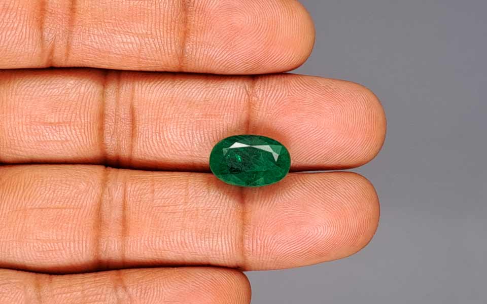 Emerald - 5.80 Carats