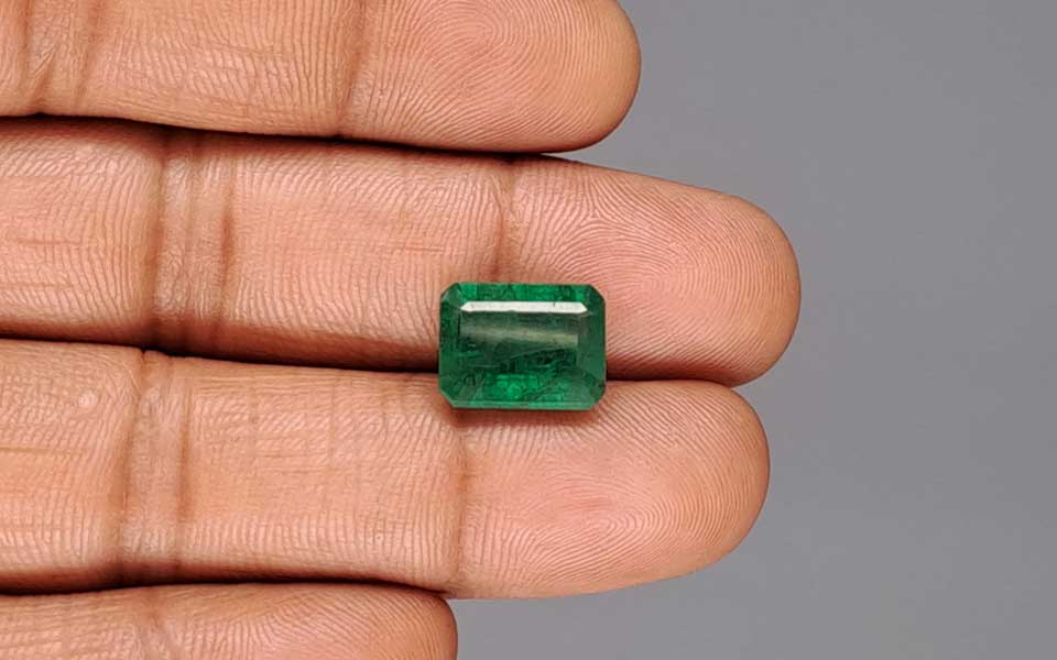 Emerald - 5.87 Carats