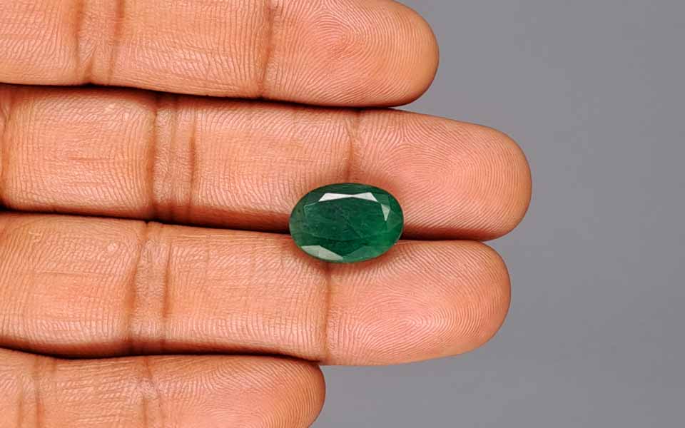 Emerald - 6.11 Carats