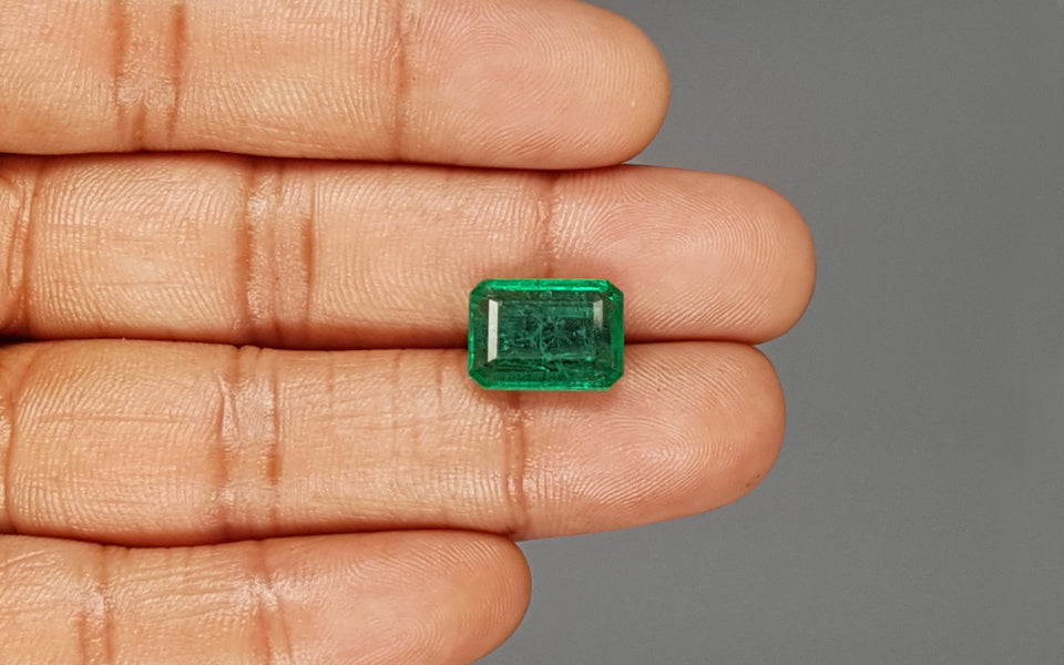Emerald - 6.11 Carats
