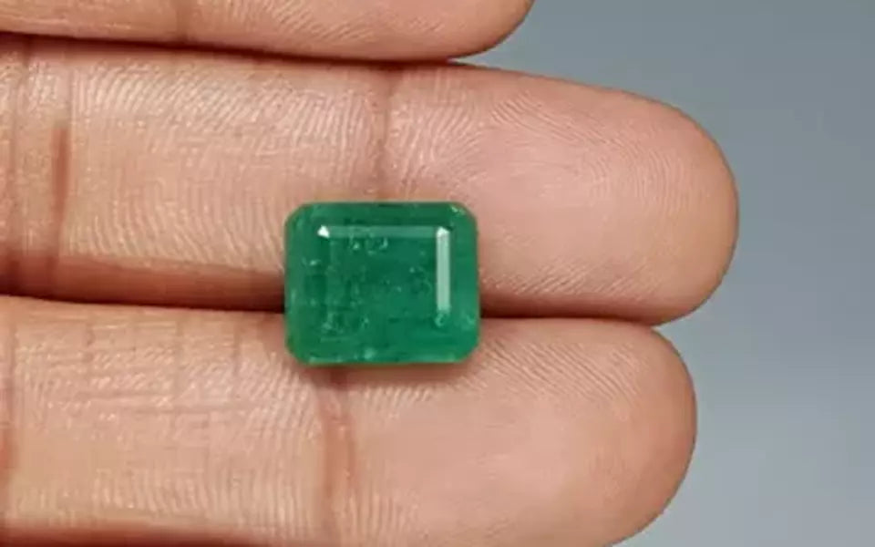 Zambian Emerald - 6.35 Carat Prime Quality EMD-9793