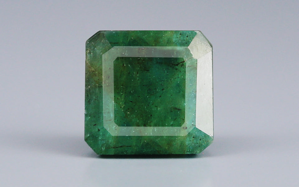 Emerald - 6.69 Carats