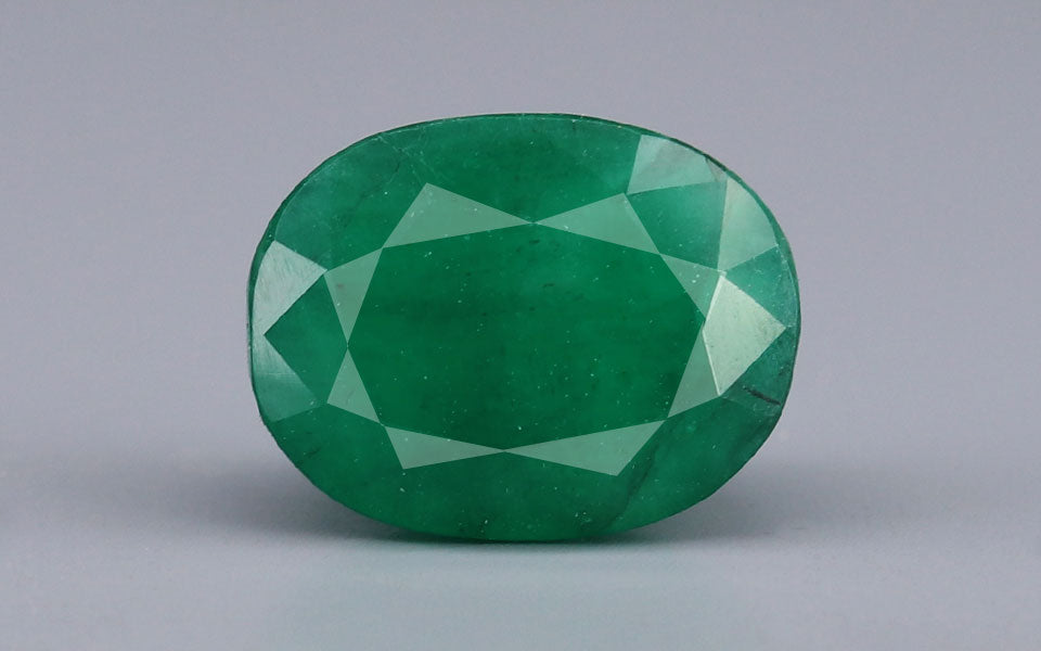 Zambian Emerald - 6.88 Carat Fine Quality EMD-10245