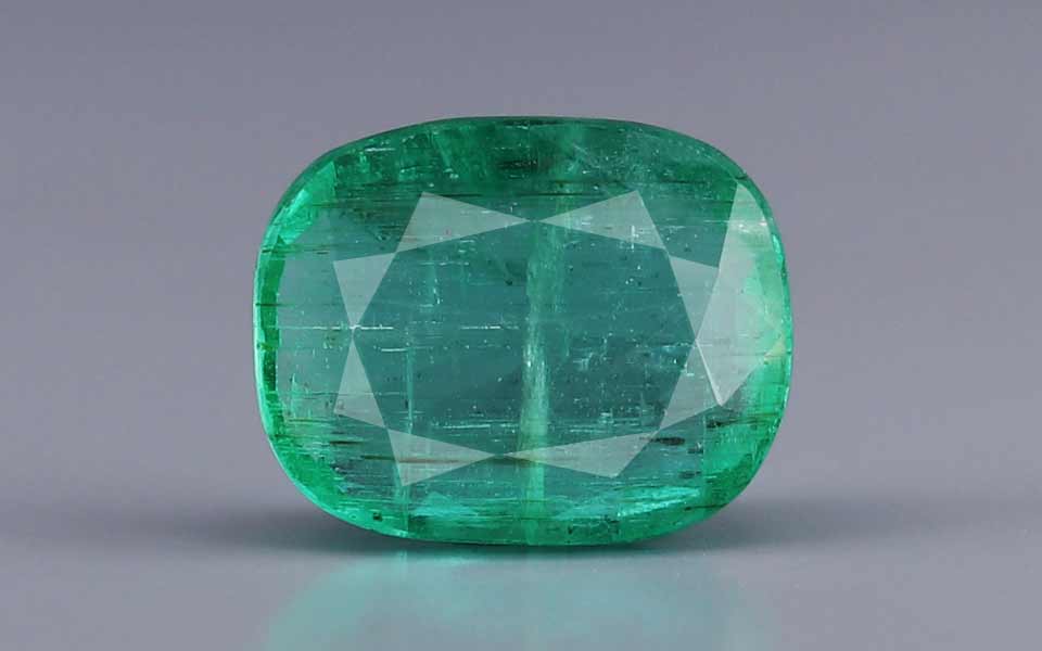 Emerald - 7.62 Carats
