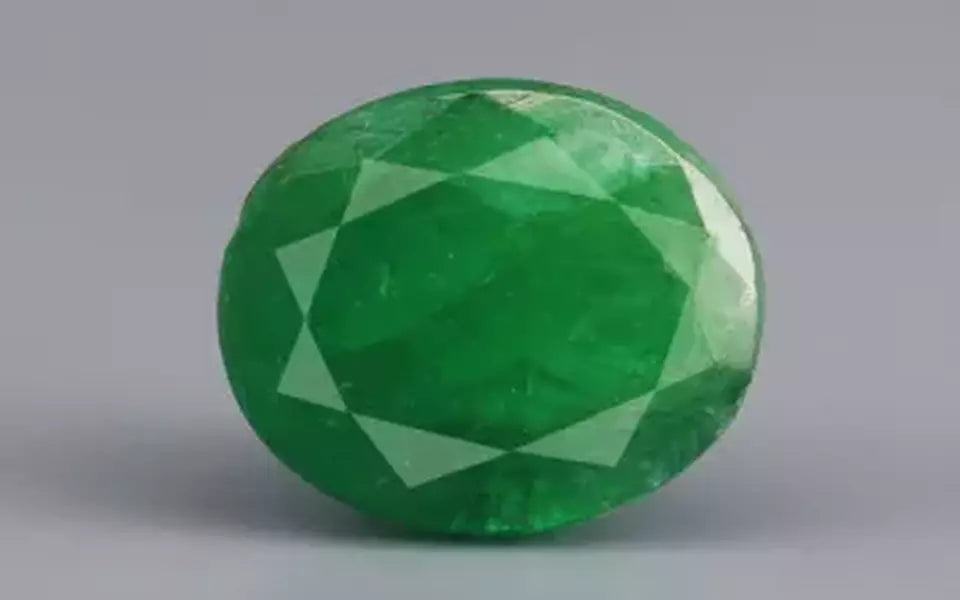 Zambian Emerald - 8.67 Carat Fine Quality EMD-9735