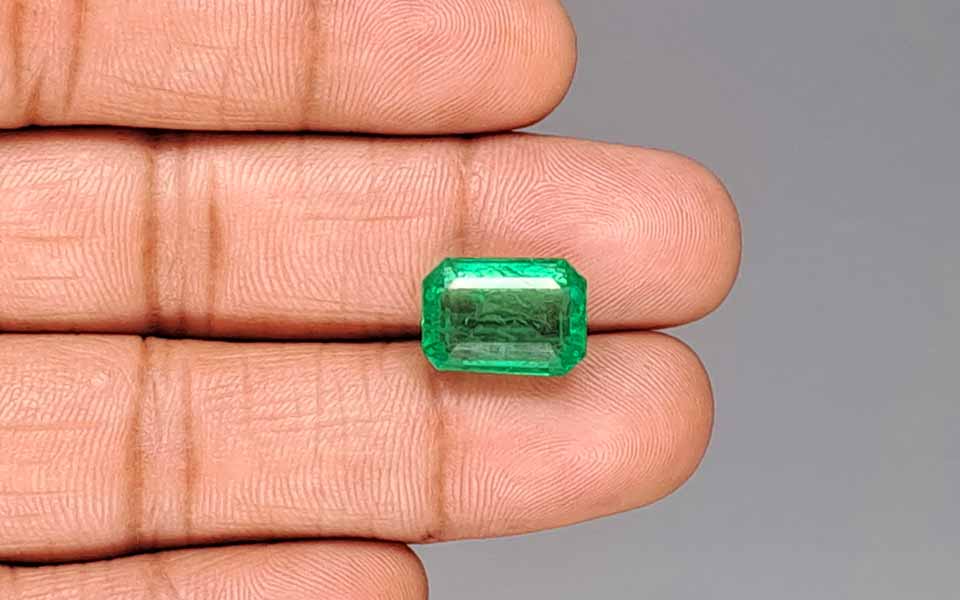 Emerald - 8.72 Carats