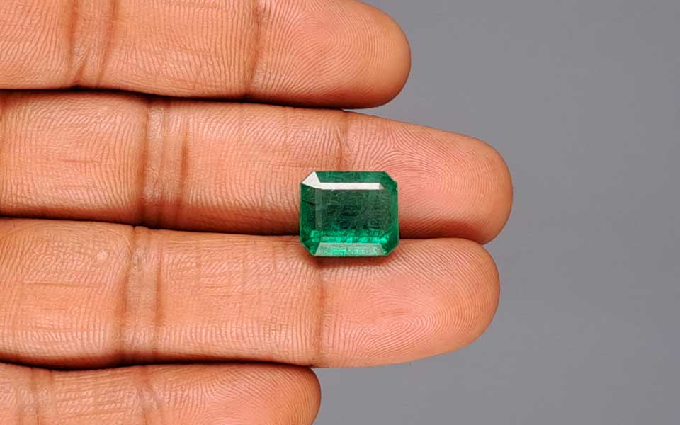Zambian Emerald - 8.92 Carat Limited Quality EMD-10203