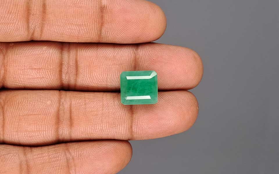 Emerald - 9.01 Carats