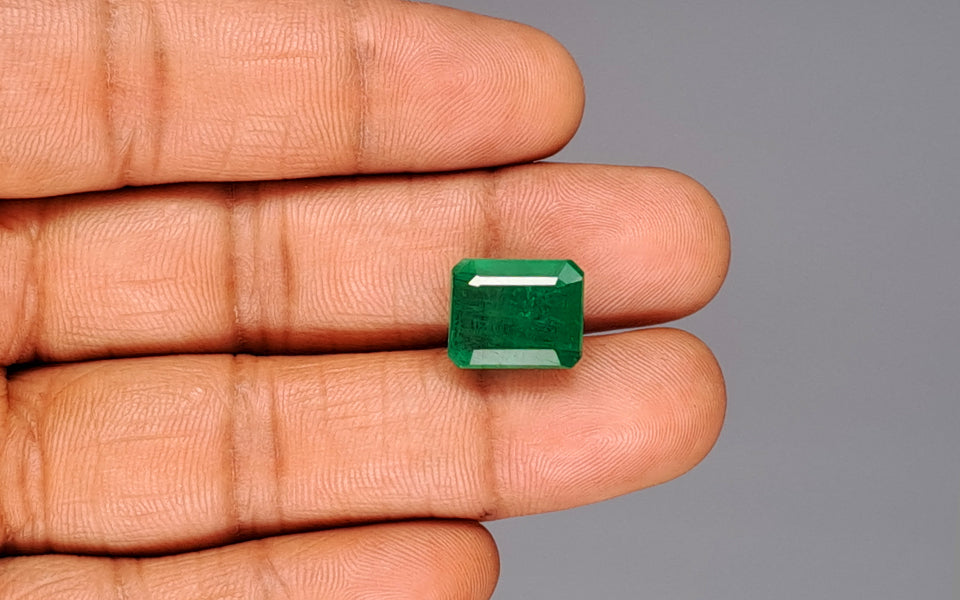 Emerald - 9.50 Carats