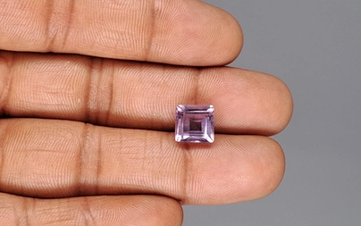 Amethyst - 3.72 Carat Prime Quality AMT-12731