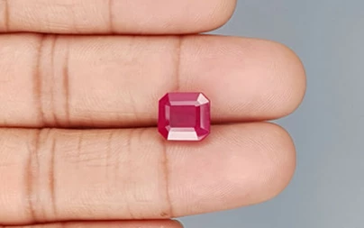 Natural Ruby BR-7437  Prime-Quality 5.86 Carat  
