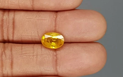 Yellow Sapphire -  3.35-Carat Prime-Quality  BYS-6746