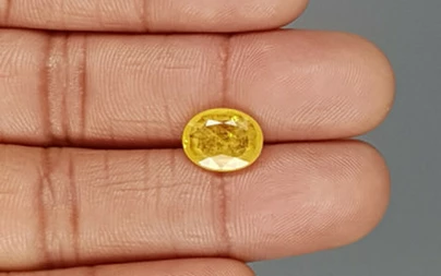 Yellow Sapphire -  4.22-Carat Prime-Quality  BYS-6749