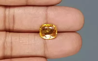 Thailand Yellow Sapphire - 4.13 Carat Rare Quality BYS-6824