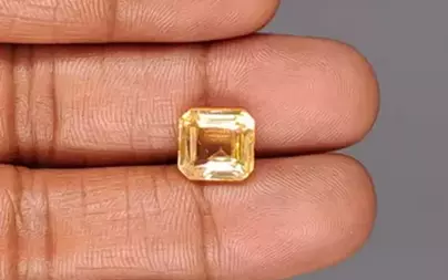 Ceylon Yellow Sapphire - 5.98 Carat Rare Quality CYS-3953