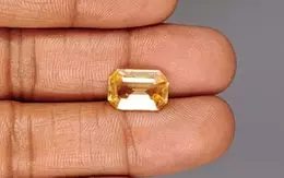 Ceylon Yellow Sapphire - 5.44 Carat Rare Quality CYS-3960