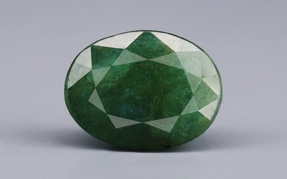 Zambian Emerald - 6.62 Carat Fine Quality EMD-10059