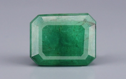 Zambian Emerald - 9.88 Carat Fine Quality EMD-10075