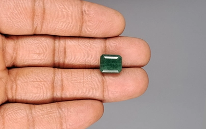 Zambian Emerald - 6.31 Carat Fine Quality EMD-10079