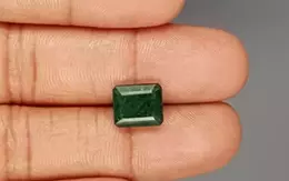 Zambian Emerald - 3.79 Carat Prime-Quality | EMD-9527