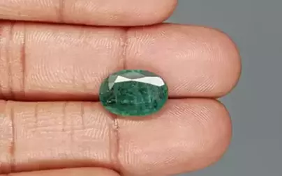 Zambian Emerald - 3.97 Carat Prime Quality  EMD-9533