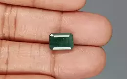 Zambian Emerald - 4.39 Carat Prime Quality  EMD-9556