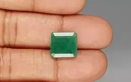 Zambian Emerald - 6.3 Carat Prime Quality  EMD-9655