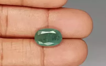 Zambian Emerald - 4.79 Carat Prime Quality  EMD-9659