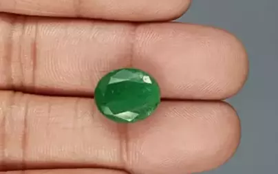 Zambian Emerald - 8.67 Carat Fine Quality  EMD-9735