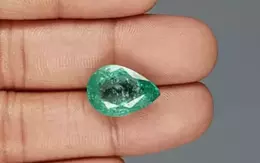Zambian Emerald - 8.88 Carat Limited Quality  EMD-9760