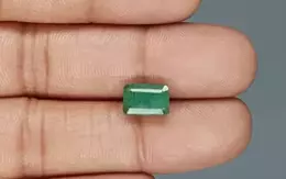 Zambian Emerald - 3.32 Carat Prime Quality  EMD-9770