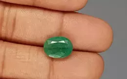 Zambian Emerald - 4.94 Carat Prime Quality  EMD-9822