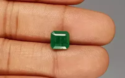 Zambian Emerald - 2.92 Carat Prime Quality  EMD-9849