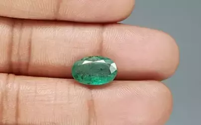 Zambian Emerald - 3.90 Carat Fine Quality  EMD-9914