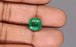 Zambian Emerald - 4.23 Carat Rare Quality  EMD-9925